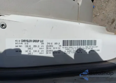 2010 Chrysler Town & Country Touring z USA, uszkodzony, nr VIN 2A4RR5D11AR346637